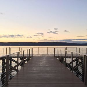 Meet your Posher, Raven